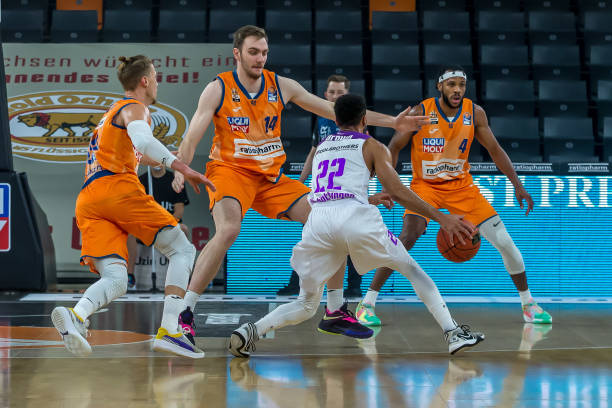 依托巴特勒 依托巴特勒