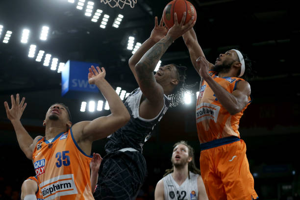 反而以强有 反而以强有